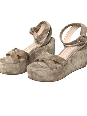 Gianvito Rossi Milano Suede
Platform Wedge Sandals Sz 37
Nude Beige Ankle Strap